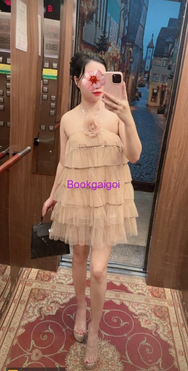 Linh Đan - Dáng Đẹp Dễ Thương Hàng Đắk Lắk Tình Cảm Mặt Xinh (3)